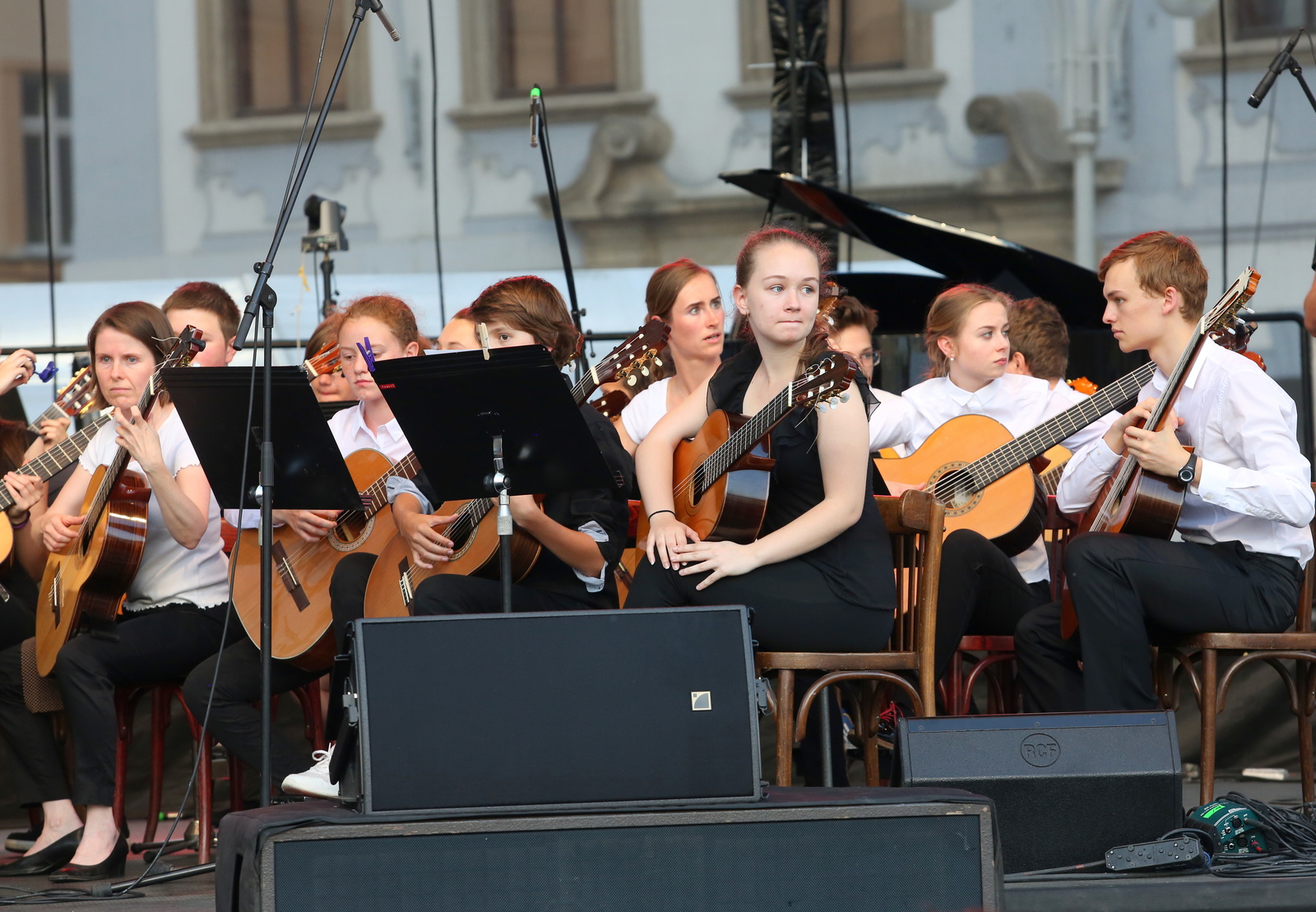 Kytarový orchestr