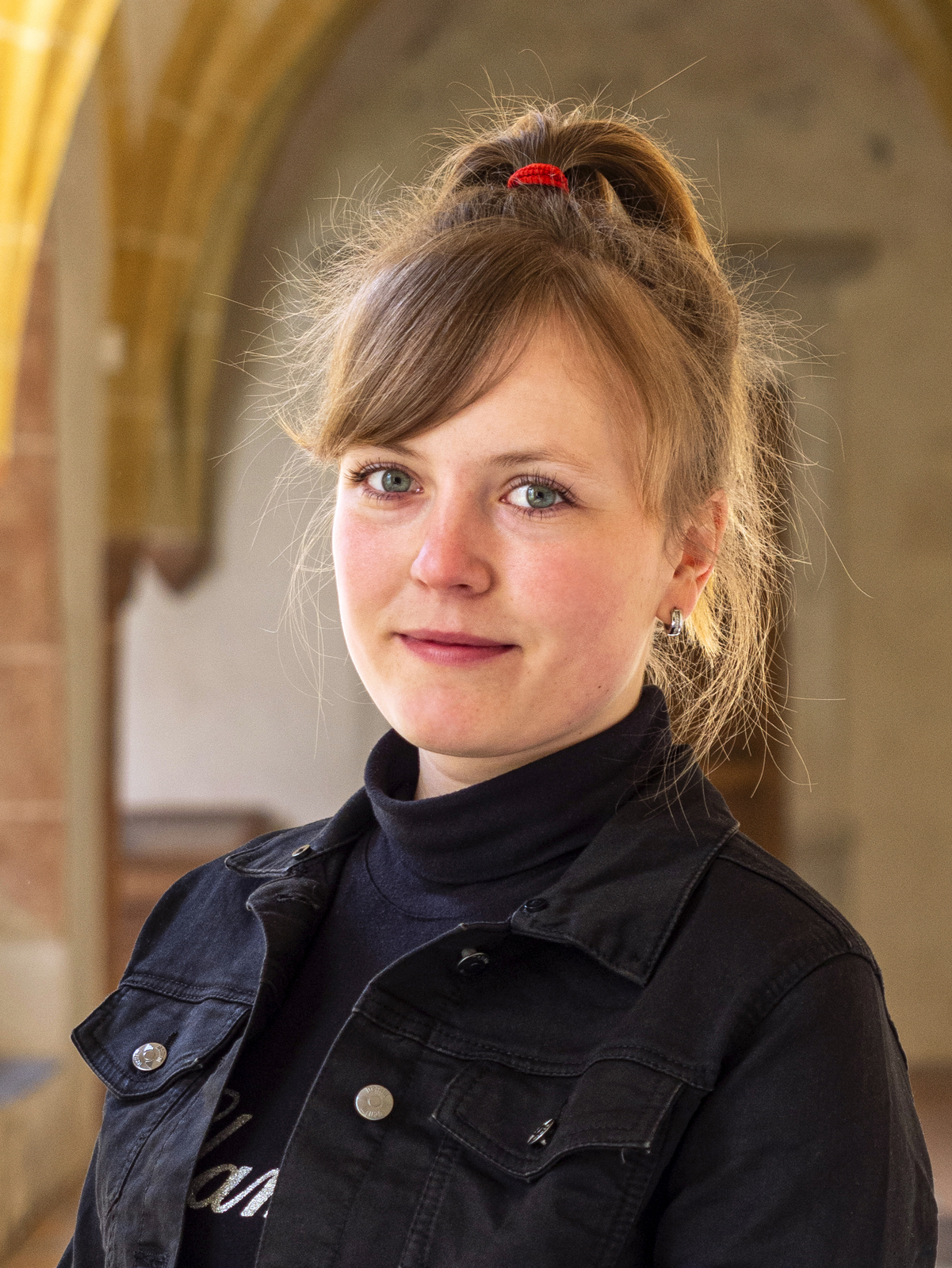 Lenka_Doležalová klaviristka.jpg